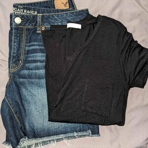 American Eagle Outfitters Dark Blue Jean Shorts. Comes With Shirt